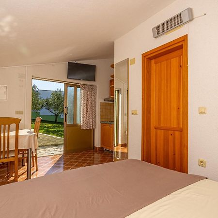 Apartments Francoise Crikvenica Exteriér fotografie