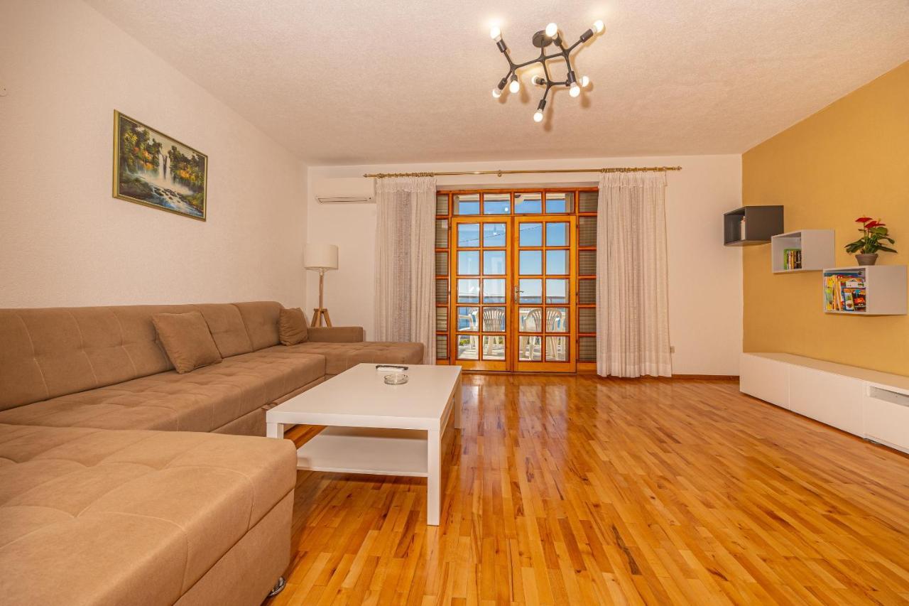 Apartments Francoise Crikvenica Exteriér fotografie