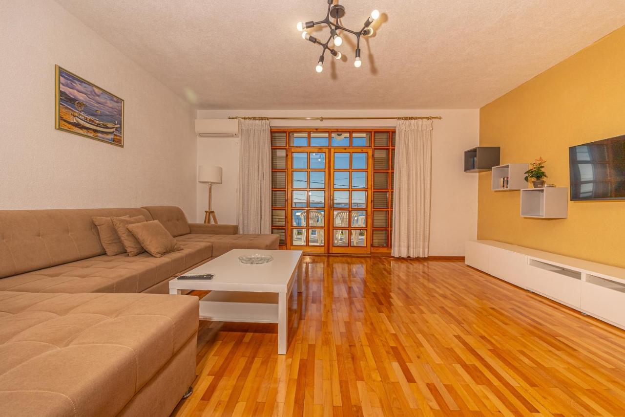 Apartments Francoise Crikvenica Exteriér fotografie
