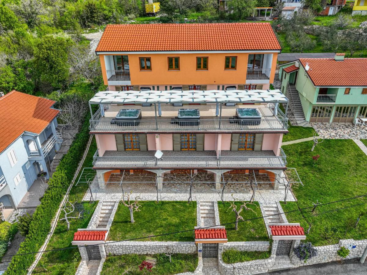 Apartments Francoise Crikvenica Exteriér fotografie